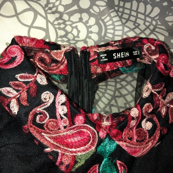 Beautiful embroidered mesh dress! - Picture 6 of 6